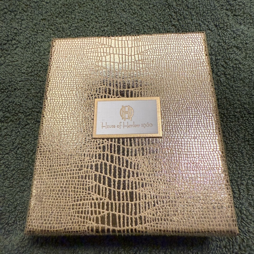 New in box House of Harlow 1960 Silver Cubic Zirconia Bracelet - Picture 2 of 3